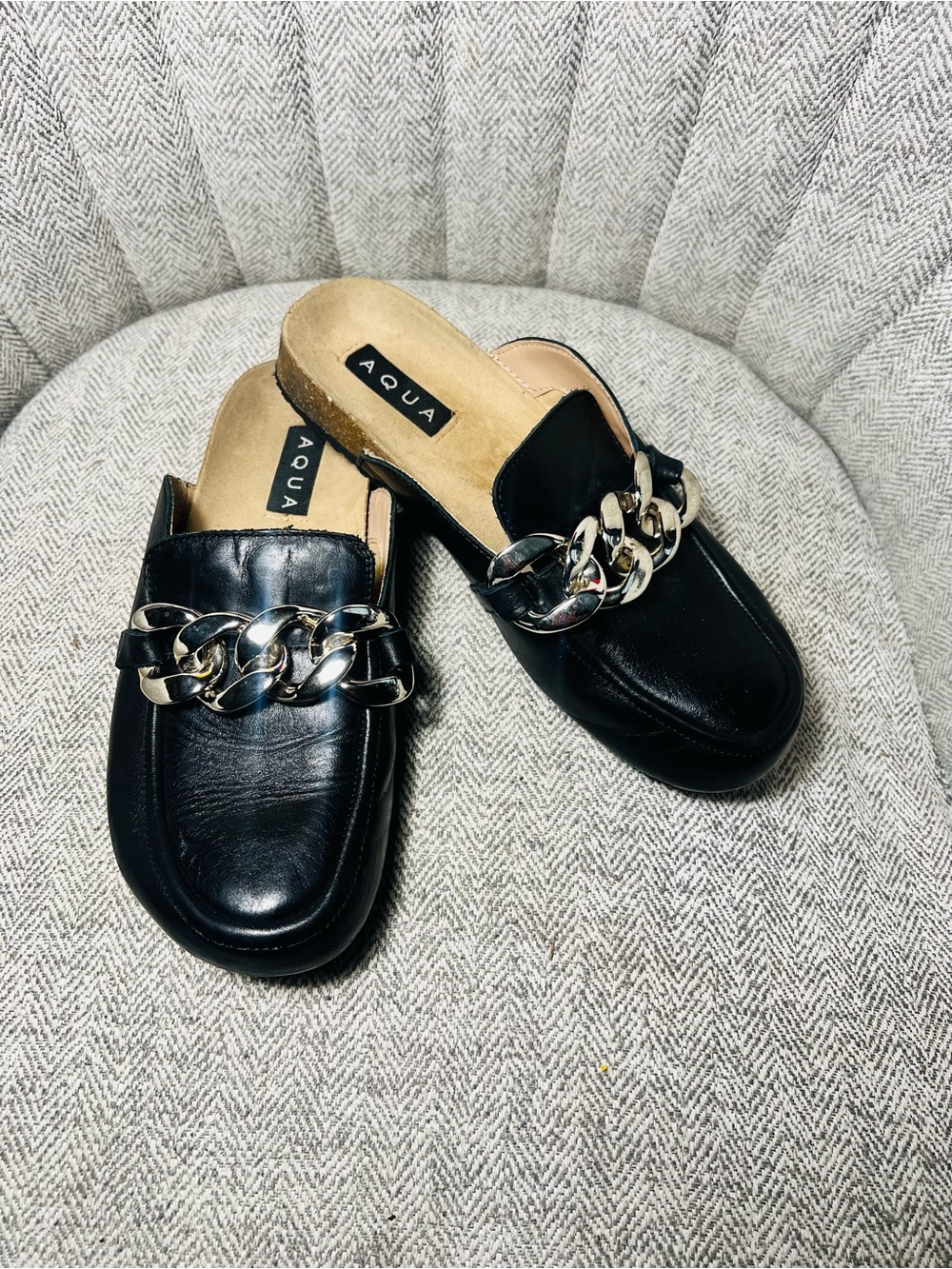 Aqua Black Leather Chain-Trim Mule size 6.5